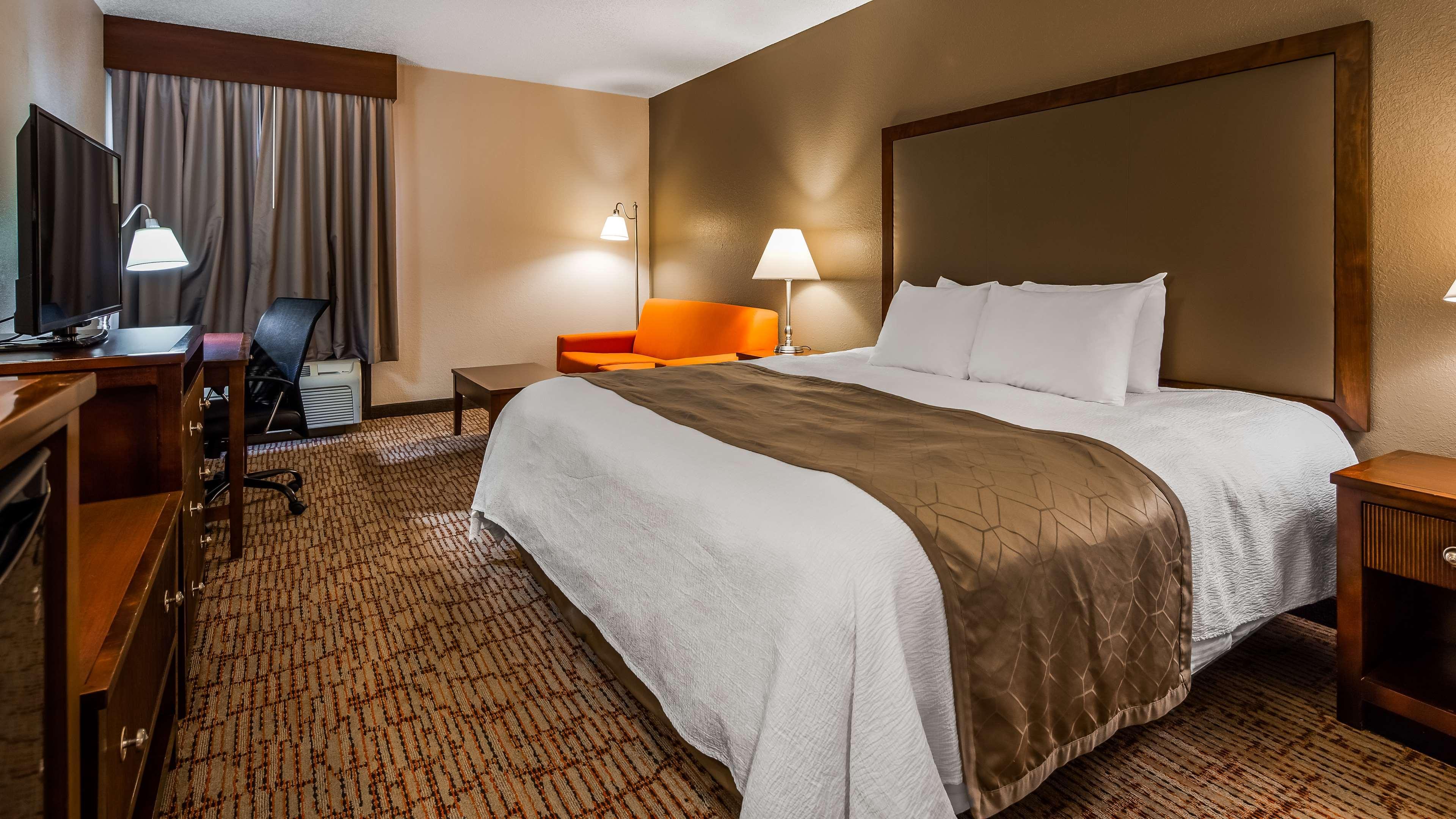 Best Western Plus Wichita West Airport Inn Exterior foto