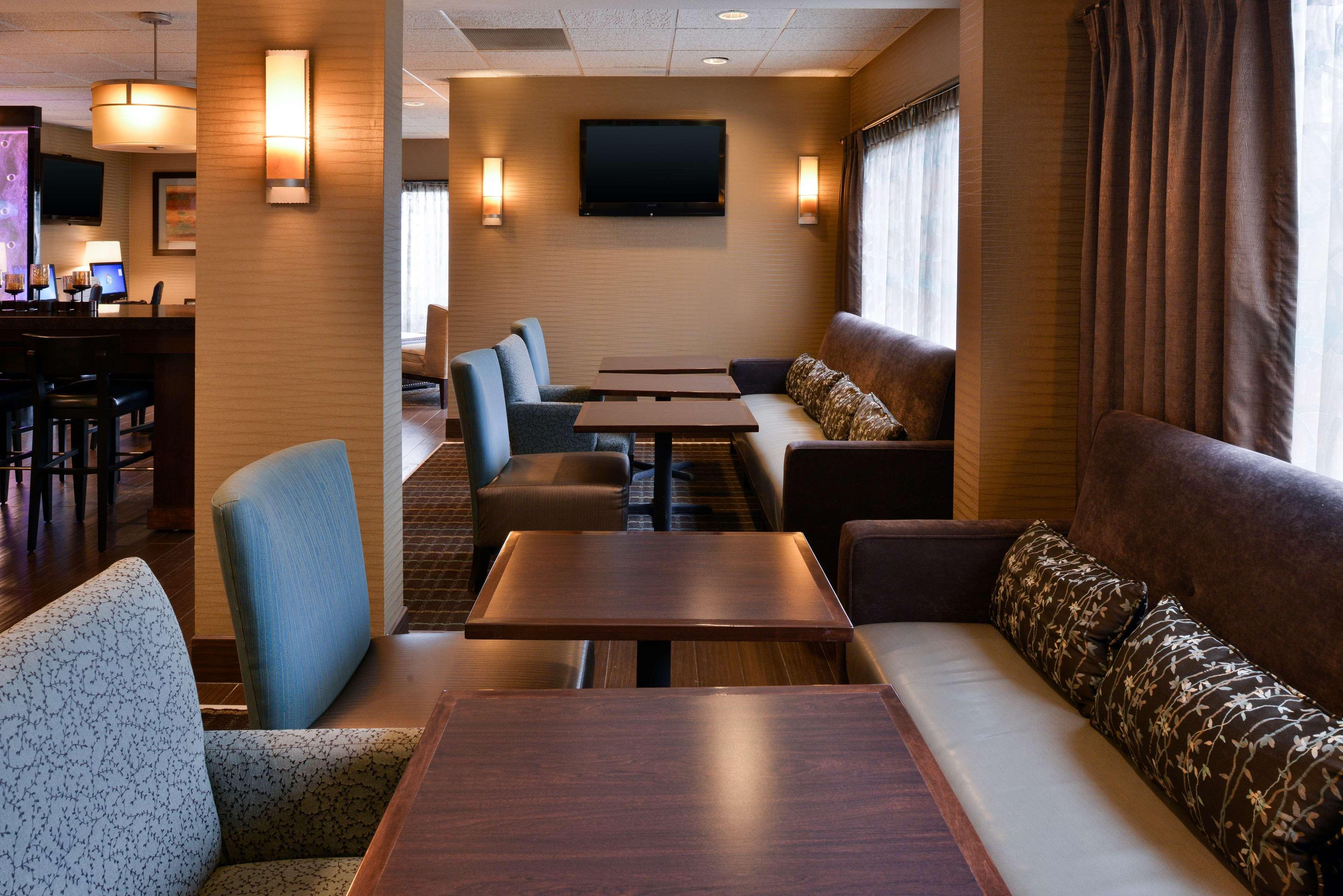 Best Western Plus Wichita West Airport Inn Exterior foto