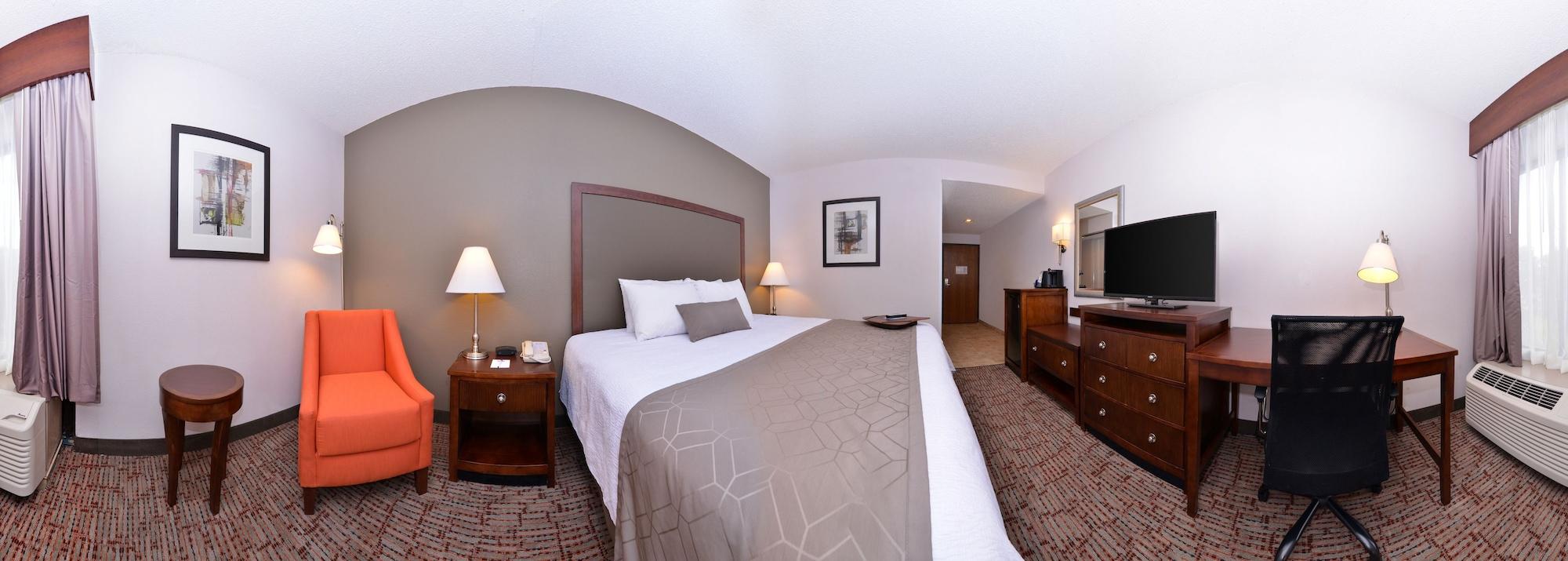 Best Western Plus Wichita West Airport Inn Exterior foto